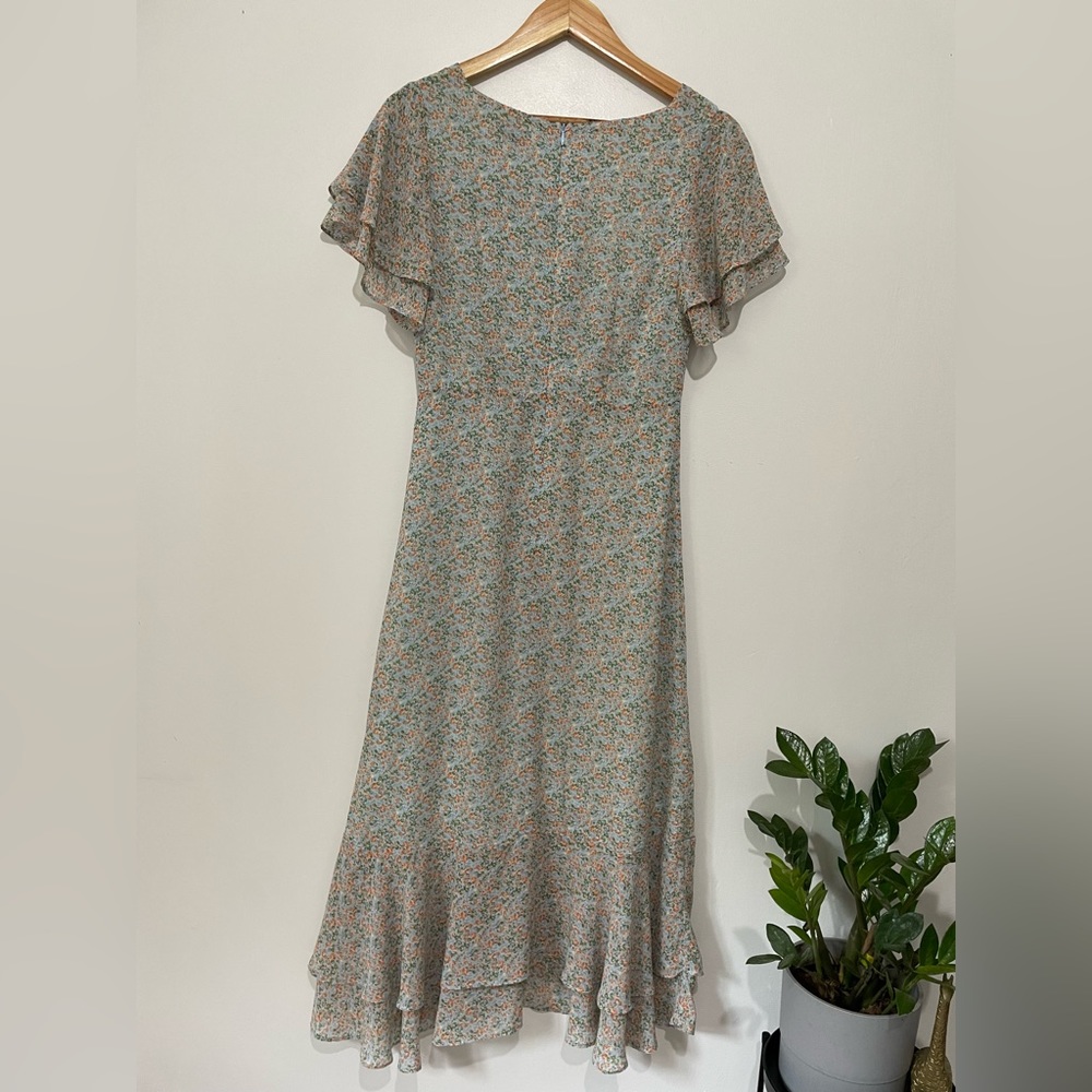 Petal + Pup Floral Midi Dress - Picture 9 of 11